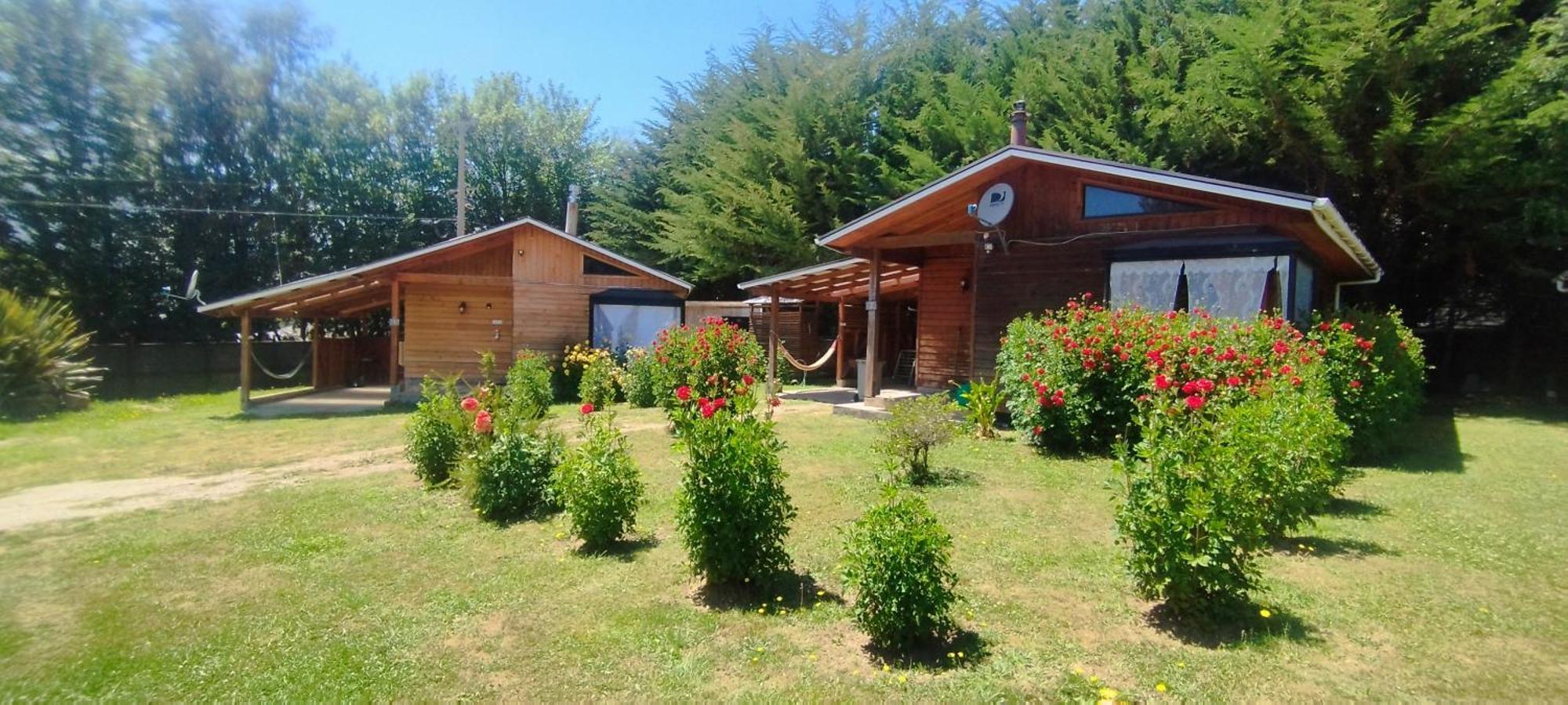 Turismo Jaos Cabanas Tinas Y Quincho Futrono Exterior foto